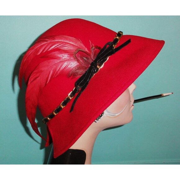 Vintage Liz Claiborne Red Wool Cloche Hat w/ Feathers church hat Kentucky Derby main image 5